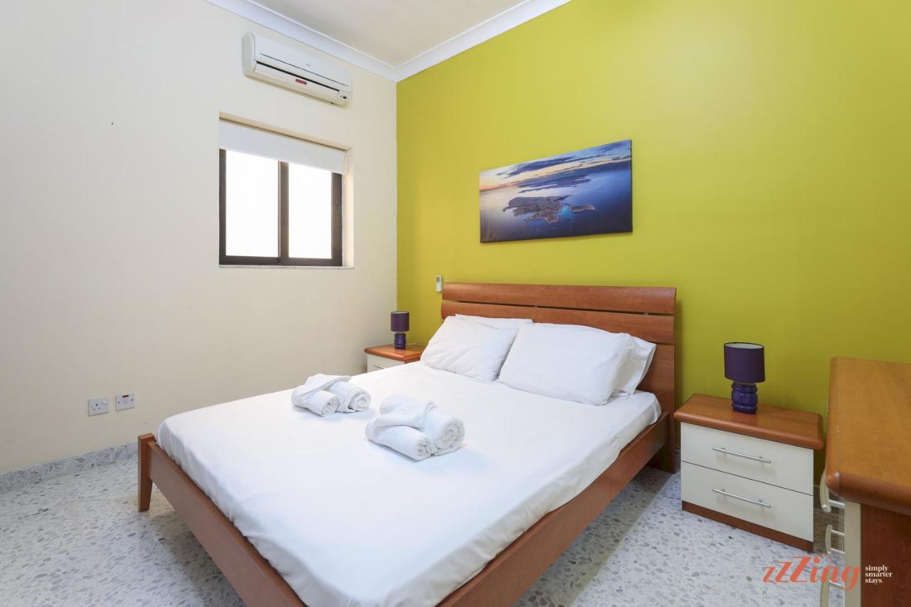 Beachfront 2 Bedroom Holiday Home Is-Sellum 외부 사진