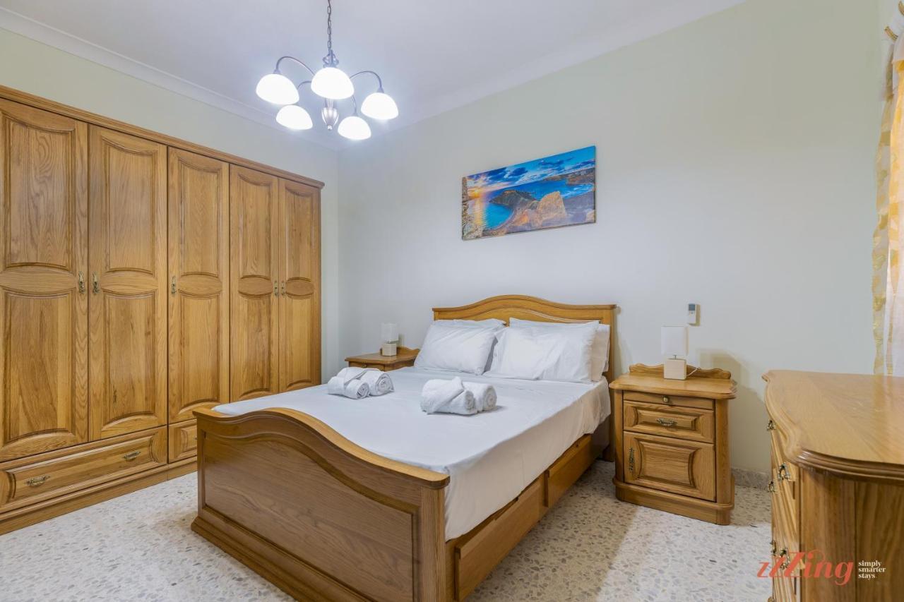 Beachfront 2 Bedroom Holiday Home Is-Sellum 외부 사진